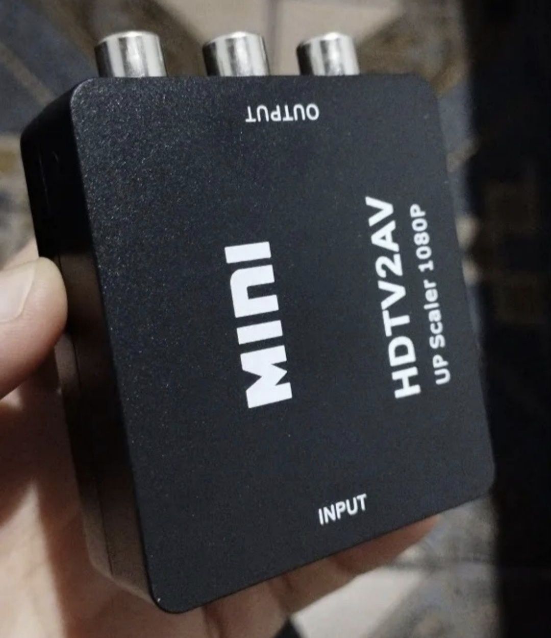 Input HDTV to 2 AV, переходник конвертер HDMI в RCA