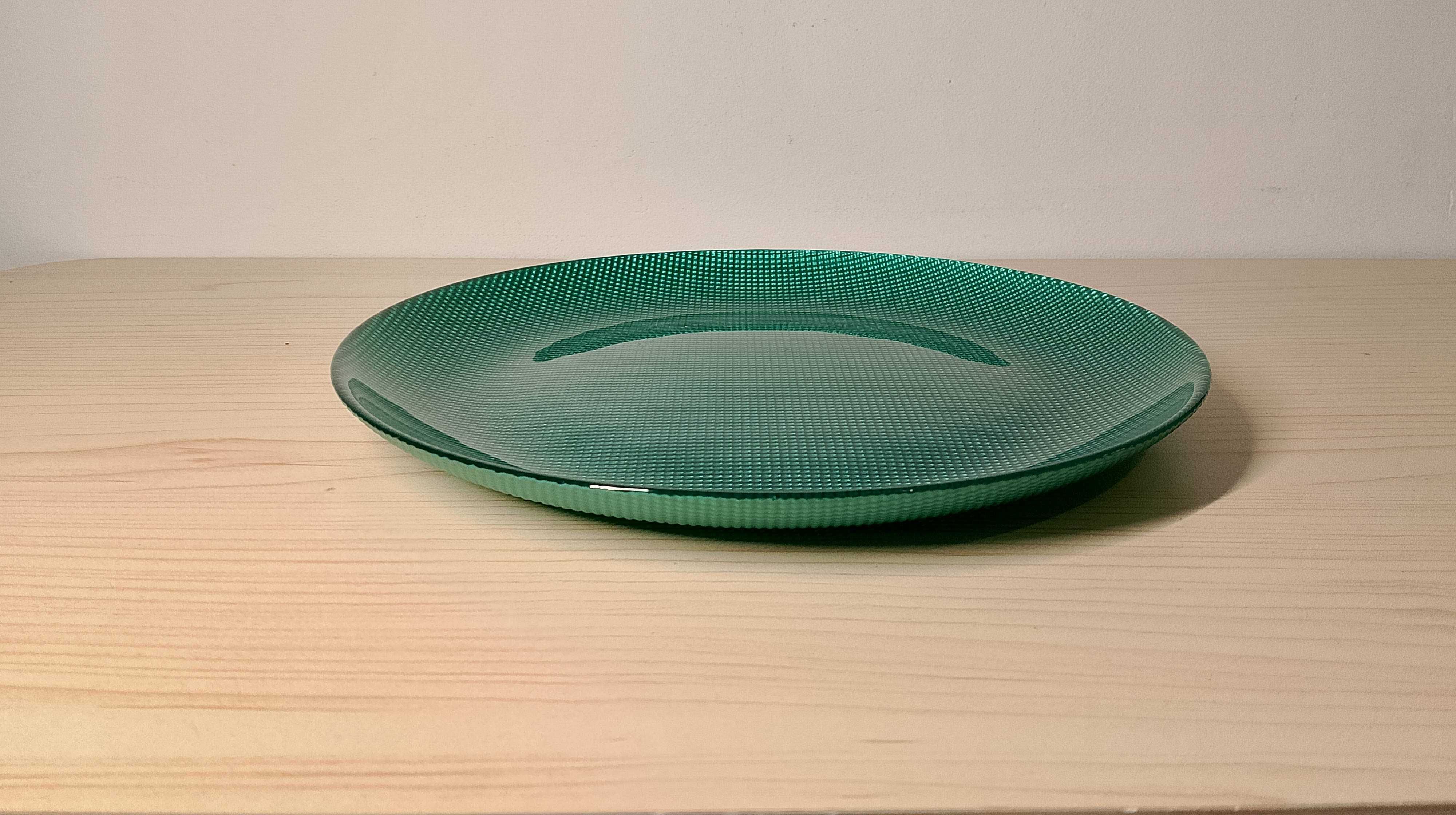 Piękny szklany talerz zielony/turkusowy, śr. 25 cm.