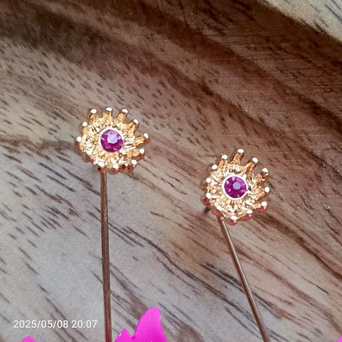 Nowe cudowne różowe kolczyki z cyrkoniami Boho kwiaty