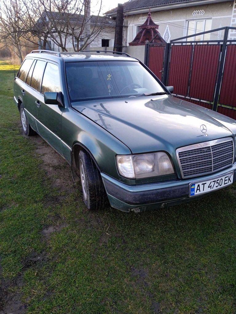 Мерседес 124 Mercedes Benz