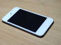 iPod Touch, 4 покоління, білого коліьору, 8 Гб. 2 камери, якість!