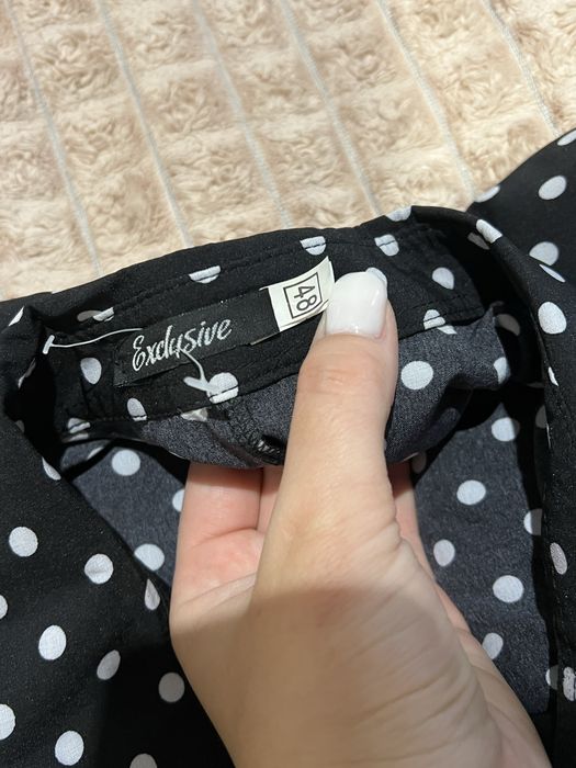 Сукня жіноча в горошок