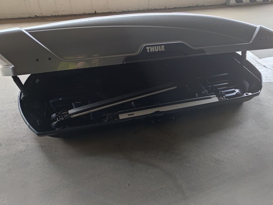 Поперечні рейлінги Thule + багажник THULE Motion XT XL 500 l
