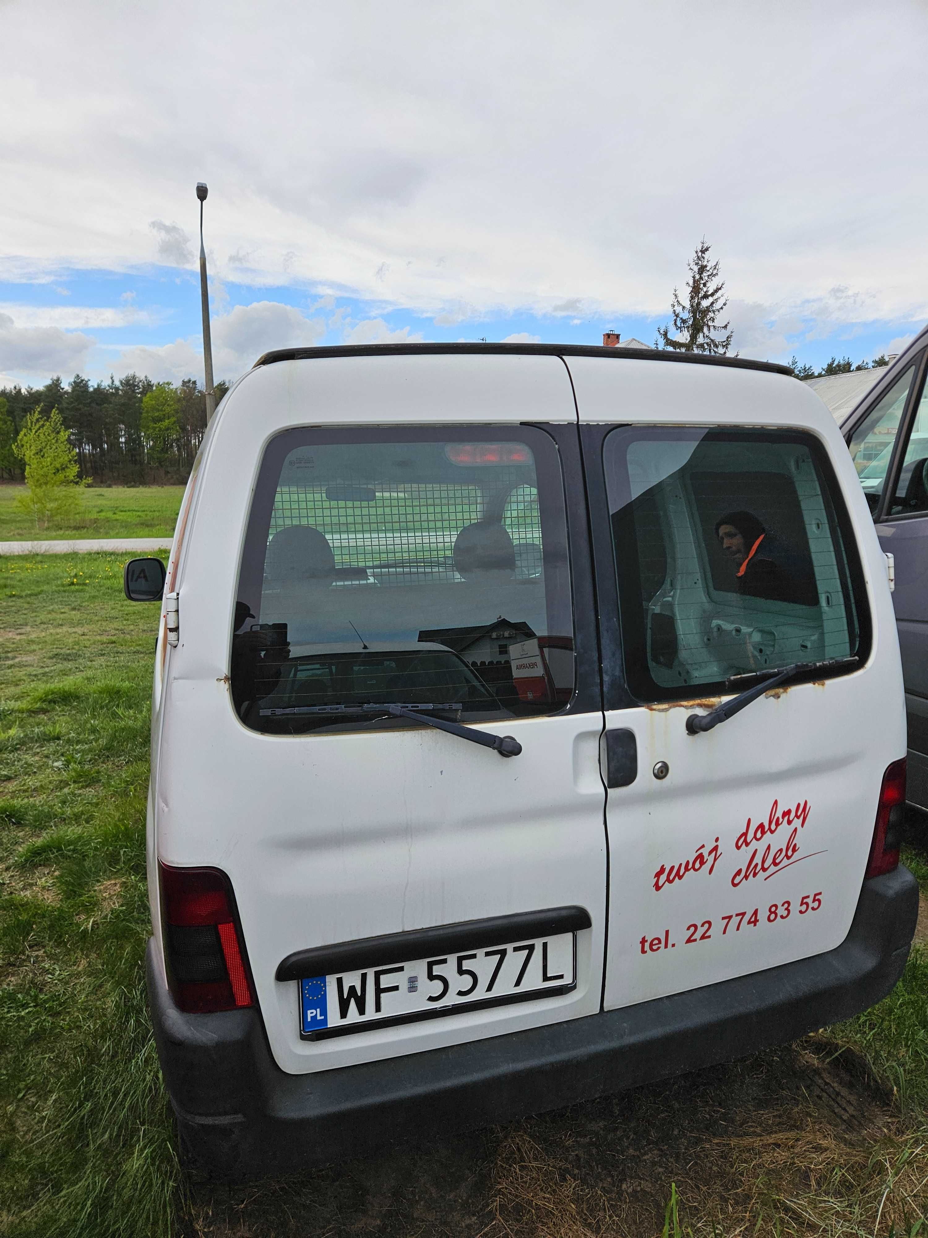 Peugeot Partner Samochód Ciężarowy Van