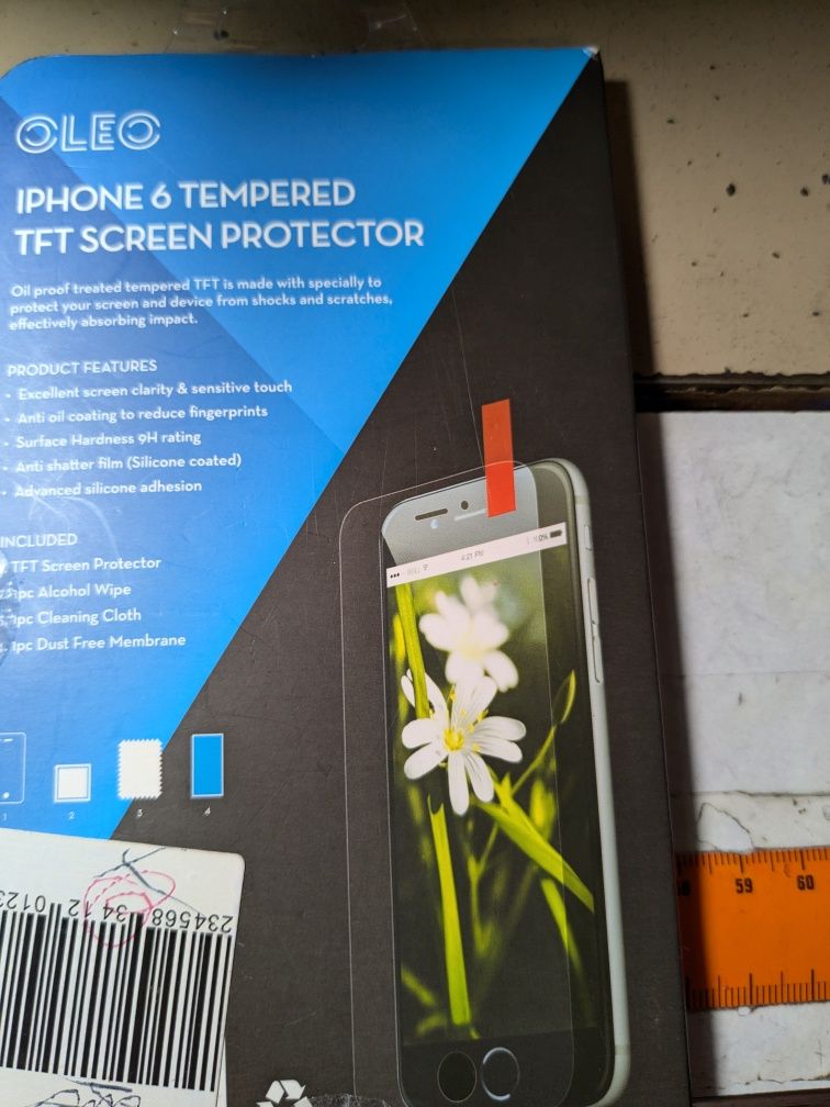 Защита экрана на IPHONE 6
