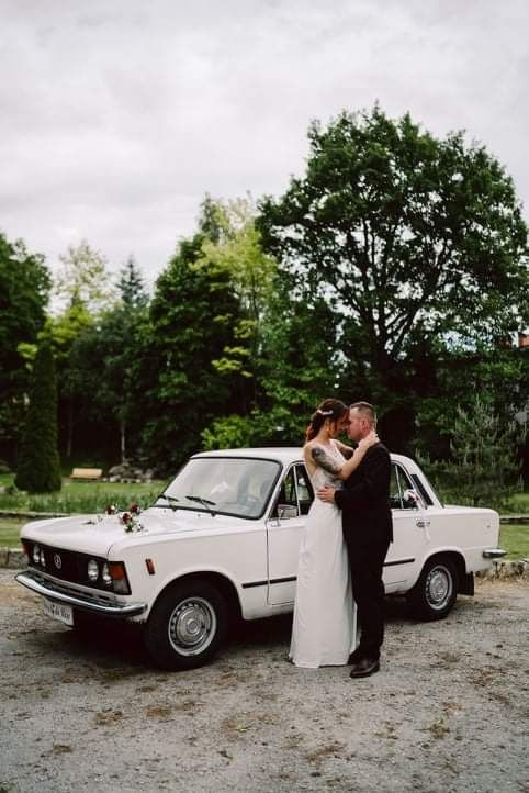 Auto do ślubu samochód Fiat 125p