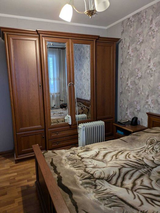 проспект Свободи , 32 Подільский район