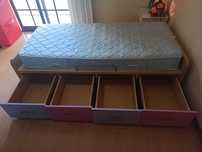 Cama adolescente
