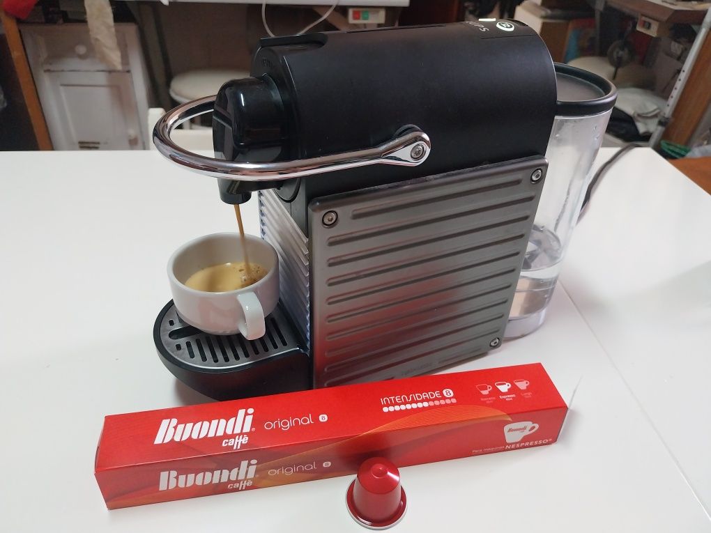 Máquina café nespresso krups