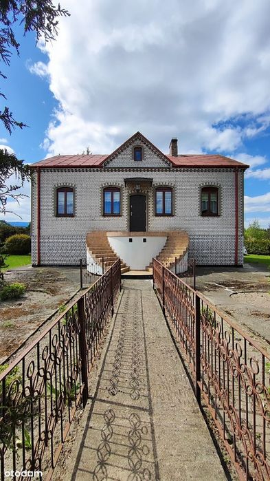 Przestronny dom 288 m² na dużej działce 2350 m² – Kosów Lacki