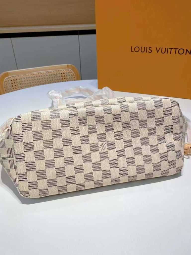 Torebka damska nowa Louis Vuitton 3423-68