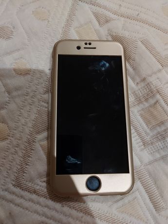 Capa chapa Iphone 6S dourada