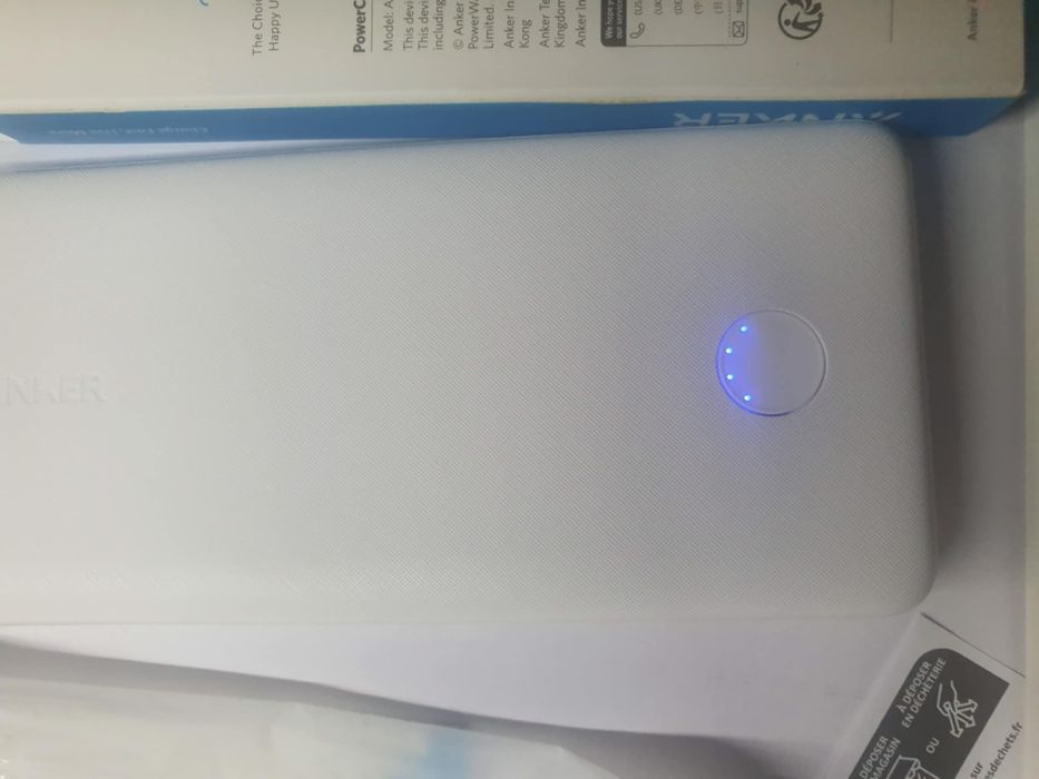 Poweebank Markowy Firmy Anker 10 000 mAh nowy zapakowany