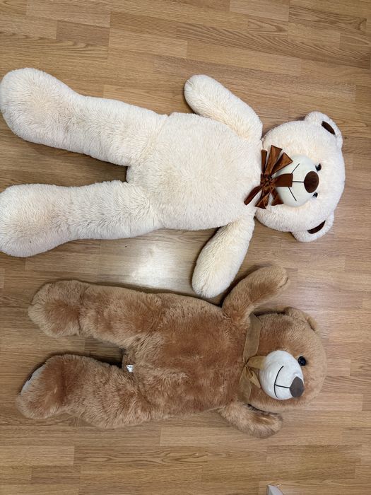 Продам плюшевого мишку