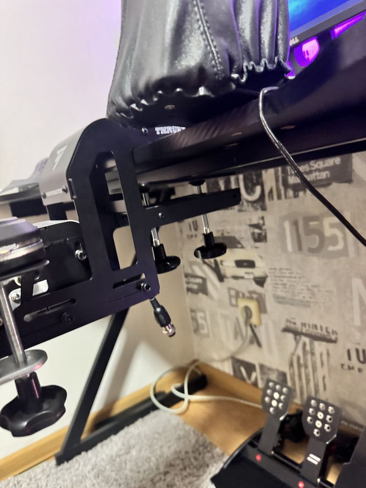Thrustmaster TM Racing Clamp
