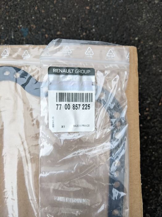 Прокладка поддона масляного Renault Master II оригинал