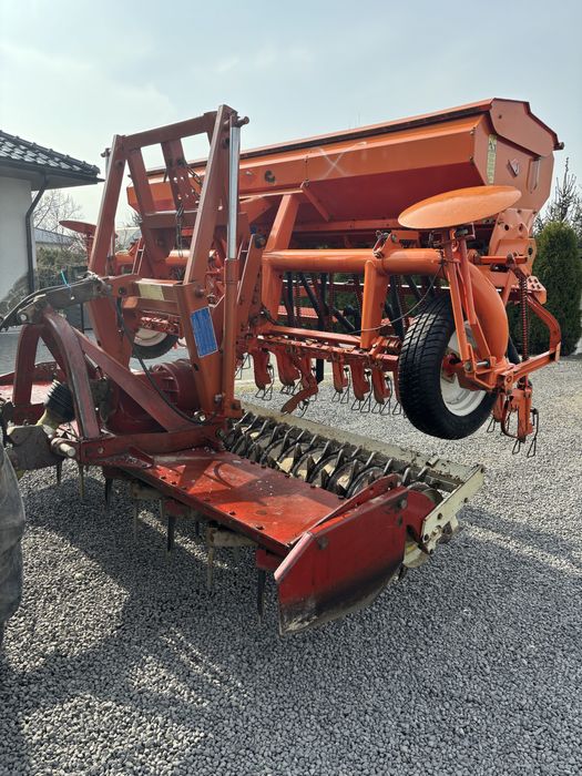 Kuhn agregat uprawowo siewny 3m