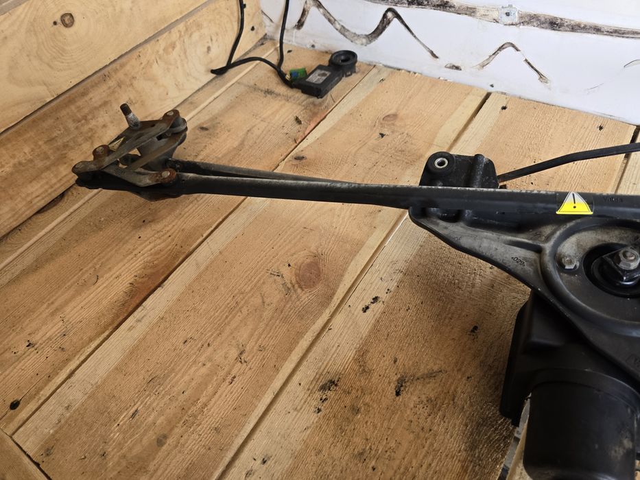 Mechanizm wycieraczek renault premium midlum daf