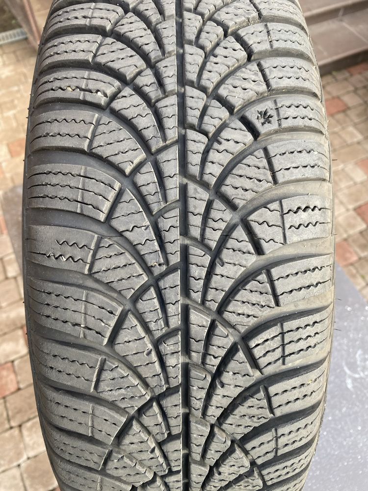 Шина (зима) 185/65 r15 Goodyear Ultra Grip 9+