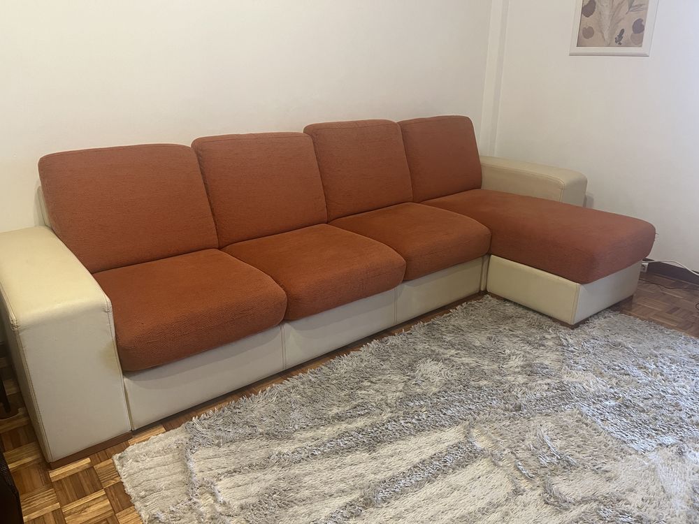 Sofa com chaise long