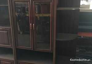 Movel sala com cristaleira