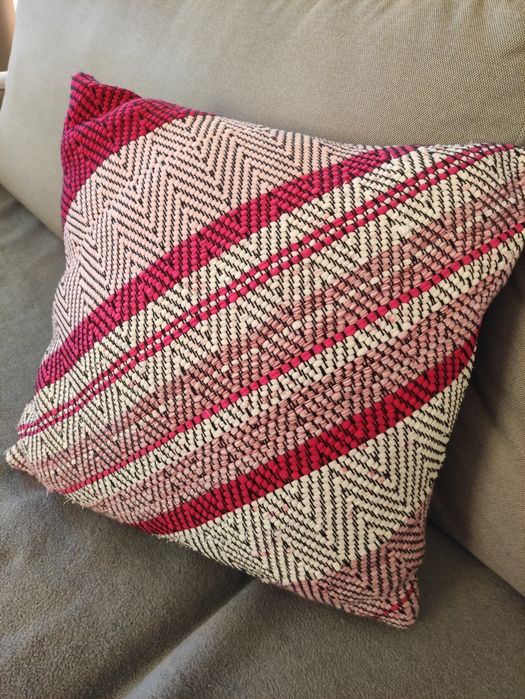 Ręcznie tkana poduszka dekoracyjna
