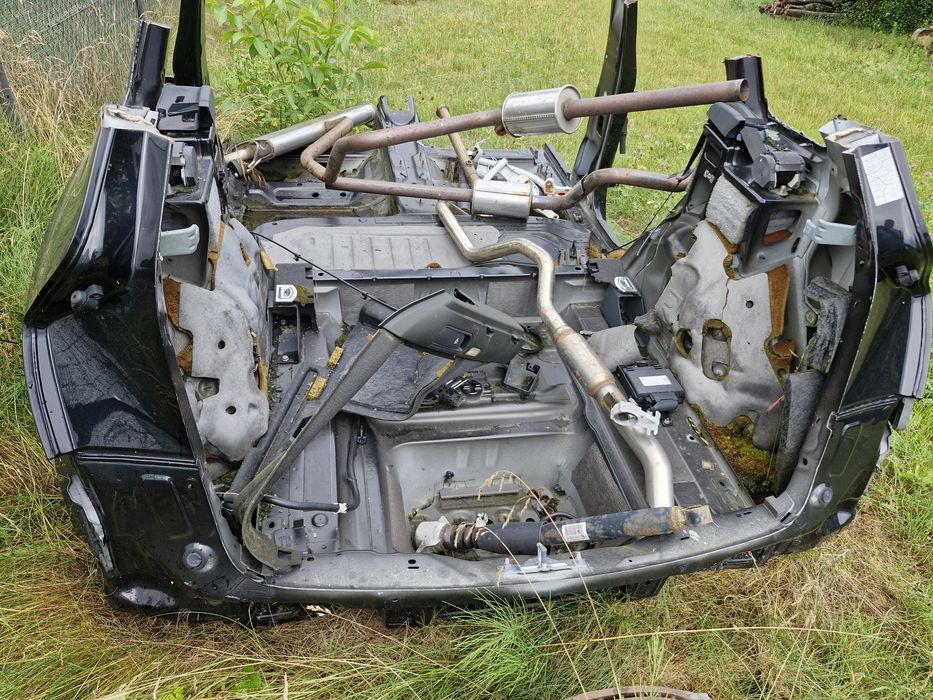 Audi Q5 bok,tył, progi, słupki.