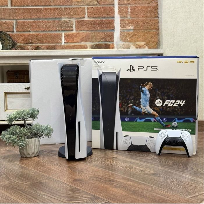 PlayStation 5 Standard Edition з дисководом