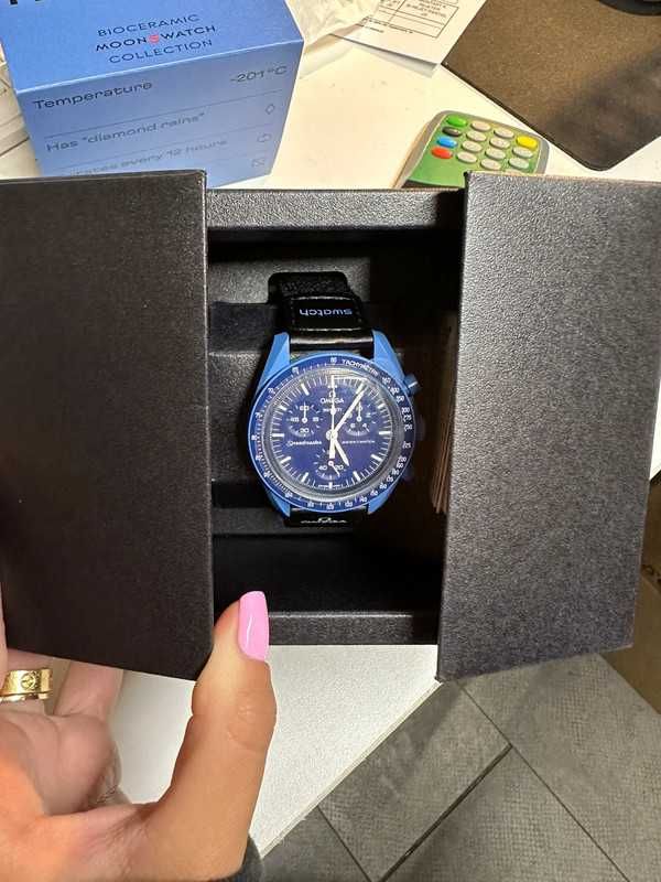 Neptun x Omega Swatch SO33N100 – Tajemniczy Ocean