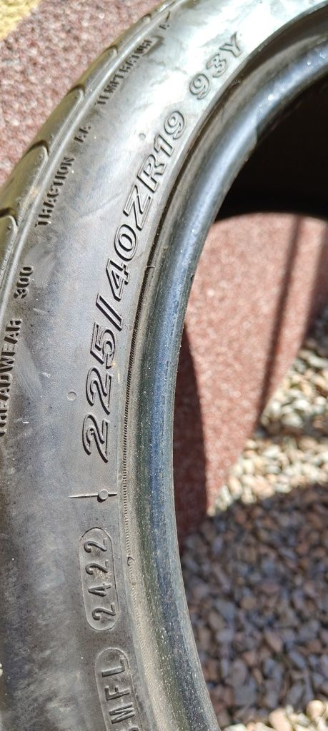 Opona Nexen N Fera SU 1  225/40/19