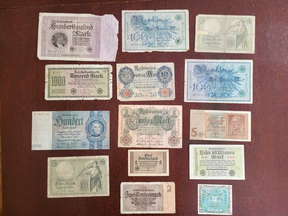 Zestaw niemieckich banknotów z okresu I wojny