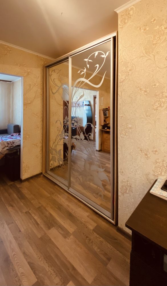 Продам 2 комн. квартиру в ЖМ Радужный со своим паркоместом!