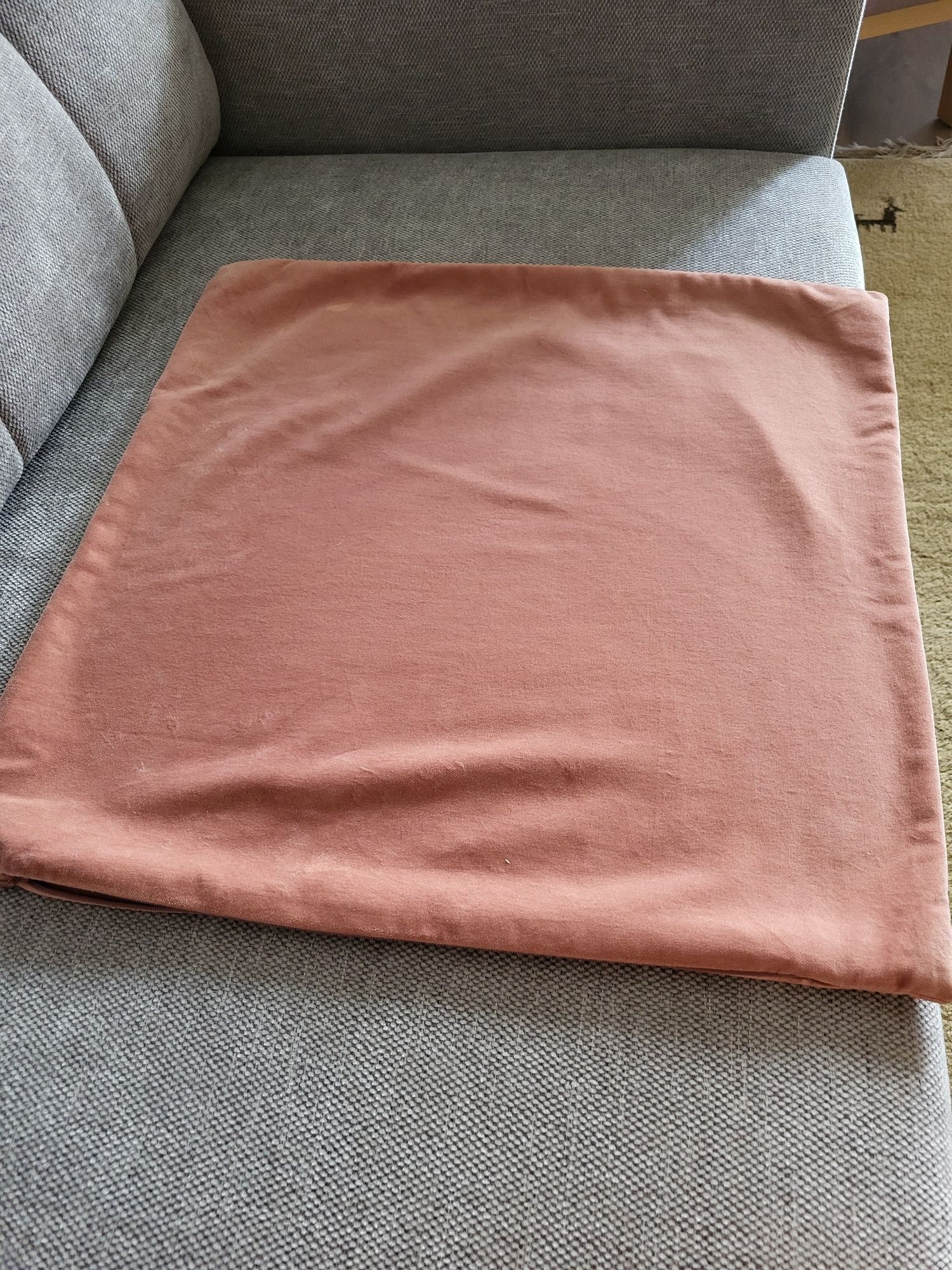 2 poszewki H&M Home 50x50