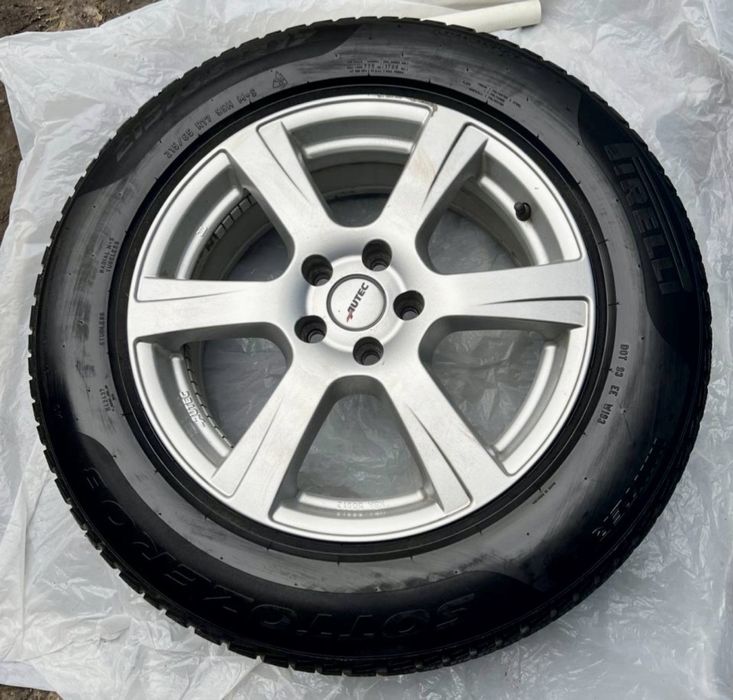 Комплект зимових коліс R17 Pirelli SottoZero 3 з дисками 5x108