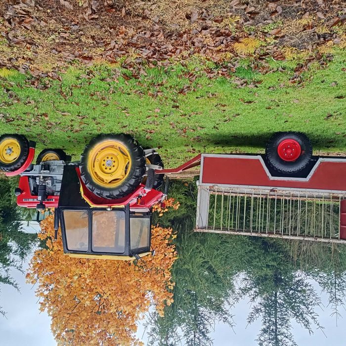 Sprzedam zestaw C 330 +przyczepa SAM -komplet