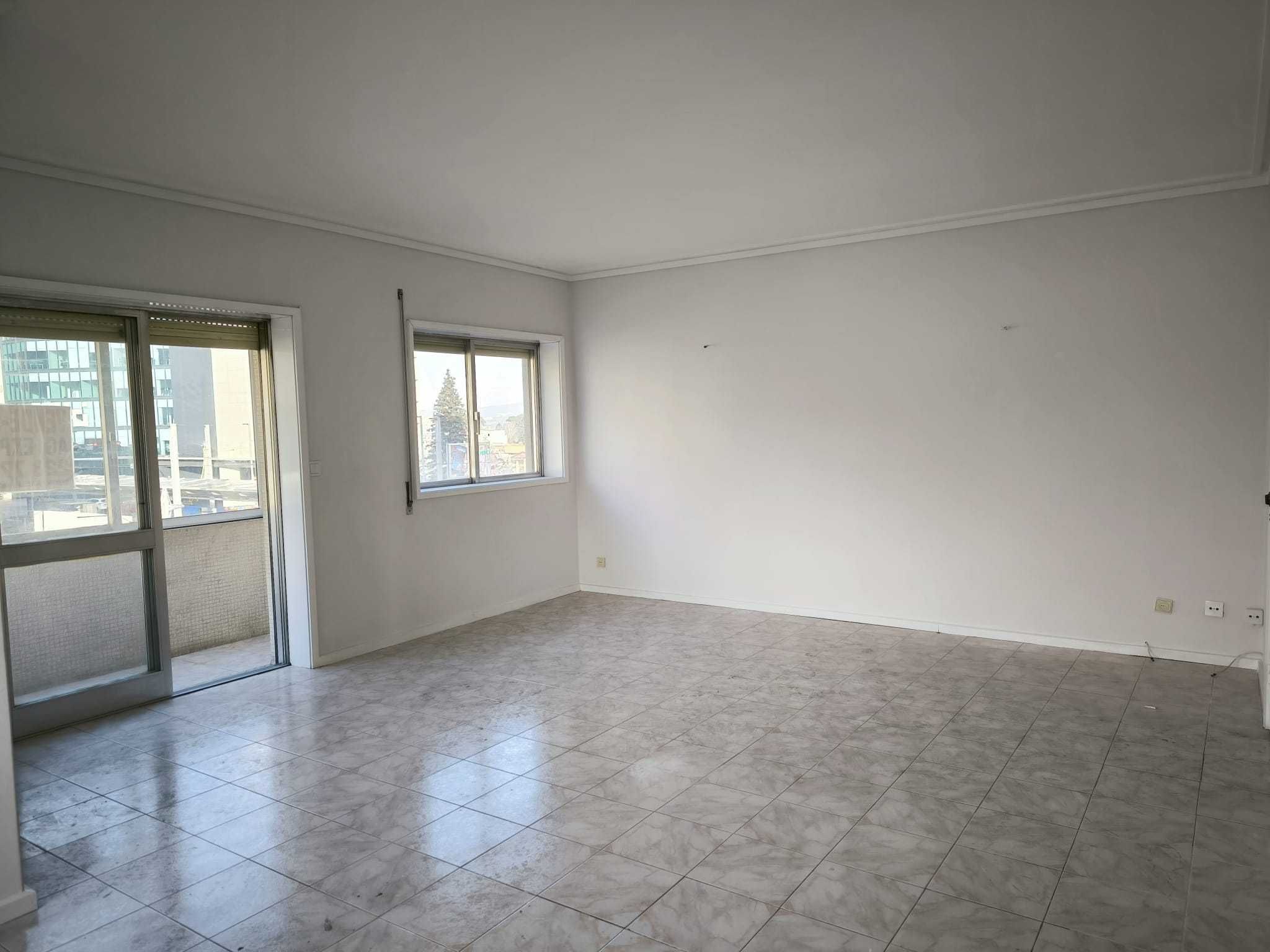 ApartamentoT3 na avenida da República