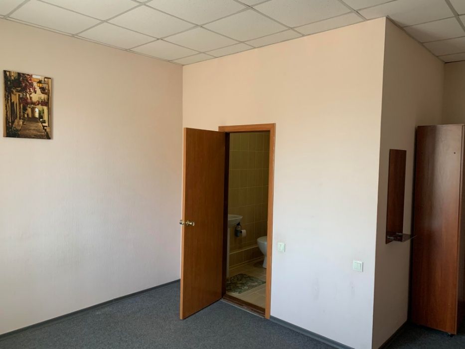 Сдаются офисные помещения 200 м²..