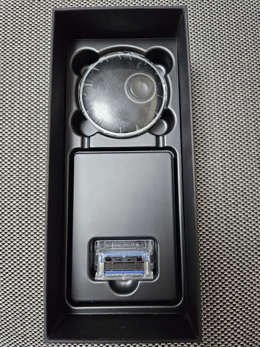 Станок бритва Gillette Labs heated razor