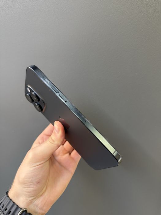 Б/у iPhone 15 Pro Max 256Gb Blue