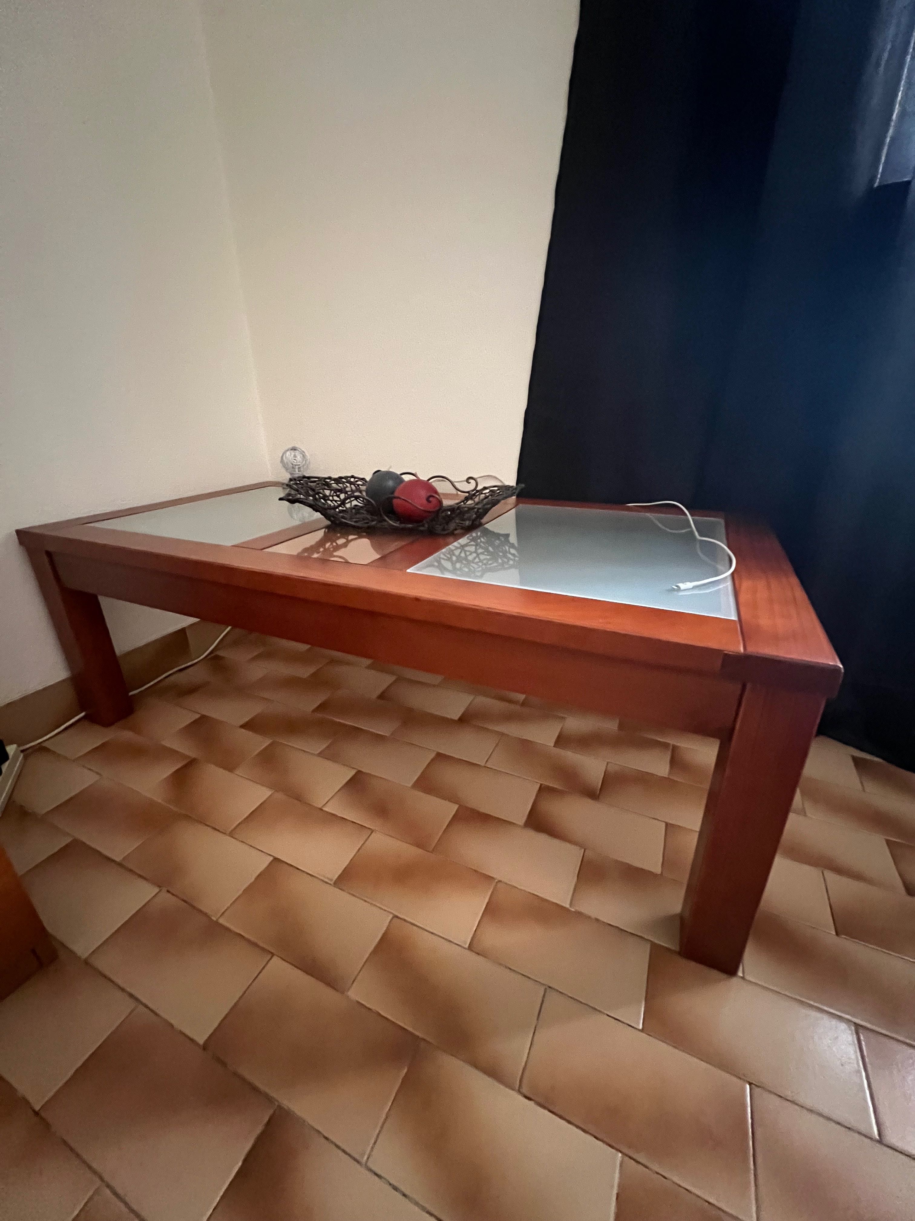 Conjunto de mesas