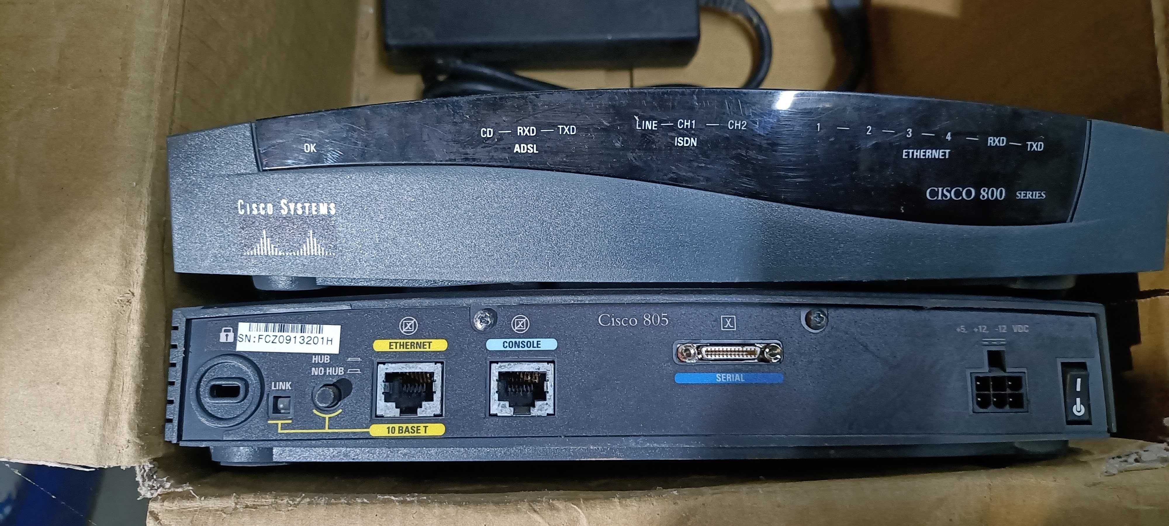 Router Cisco Systems 805 e 836