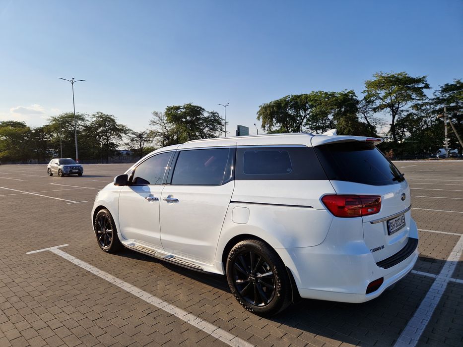 Kia Carnival NOBLESSE