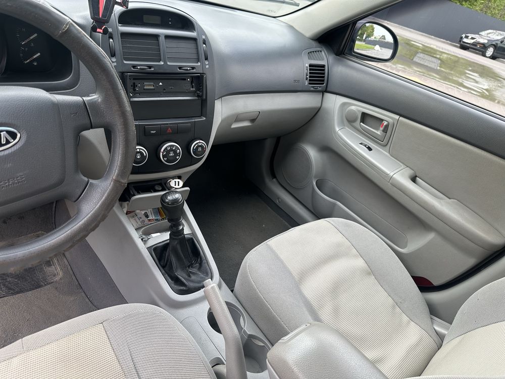 Kia Cerato LX 2008