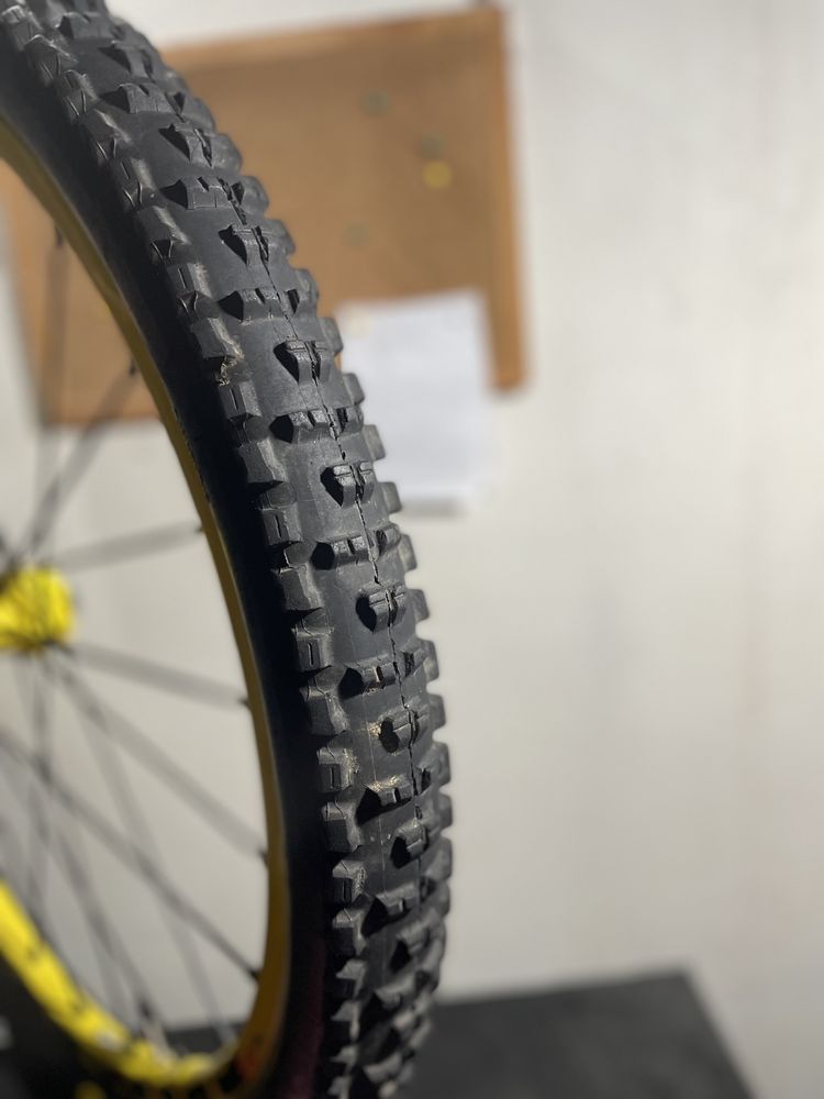 Roda Mavic ssc crossmax enduro 27,5 + pneu high roller ||