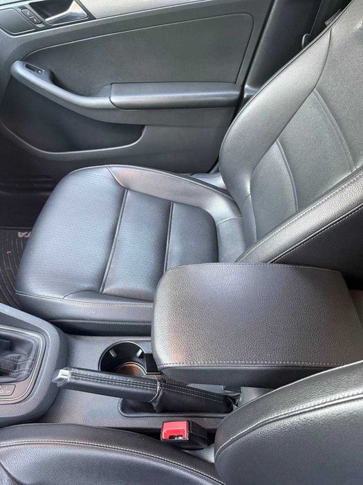 Volkswagen Jetta 1.4 TSI