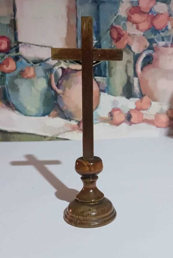 Drewniany Krucyfiks Katolicki Krzyż