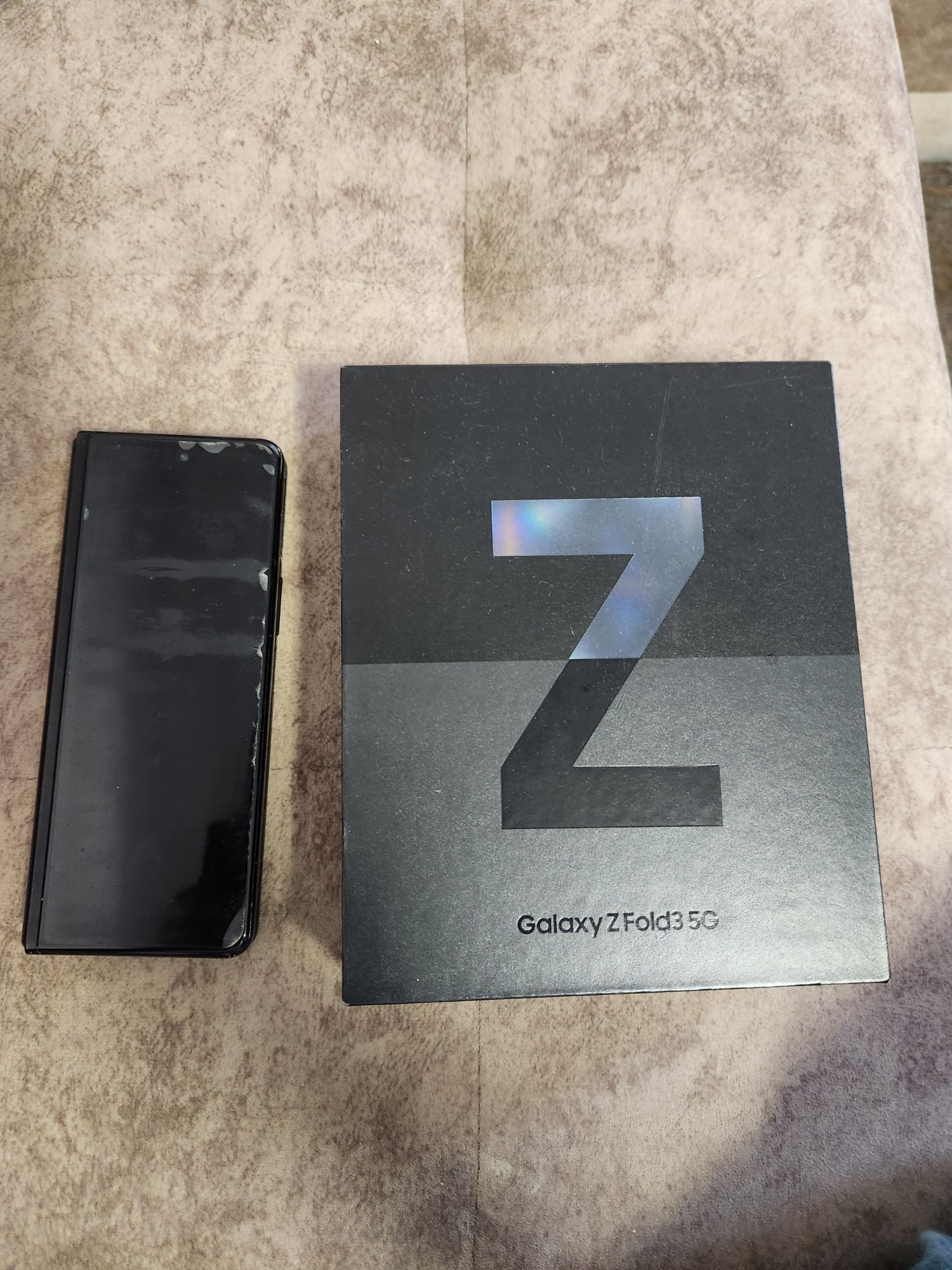 Samsung Galaxy Fold3 12/512
