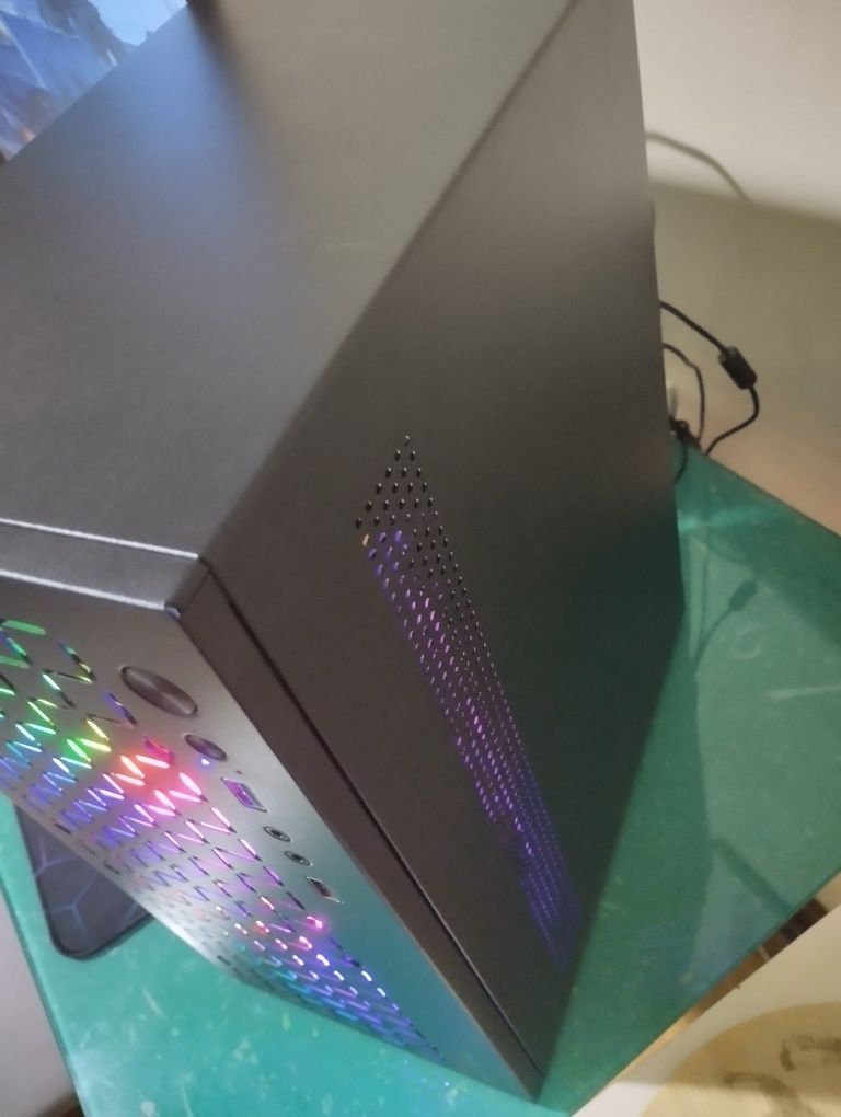 Torre Gaming Intel Hexa-Core