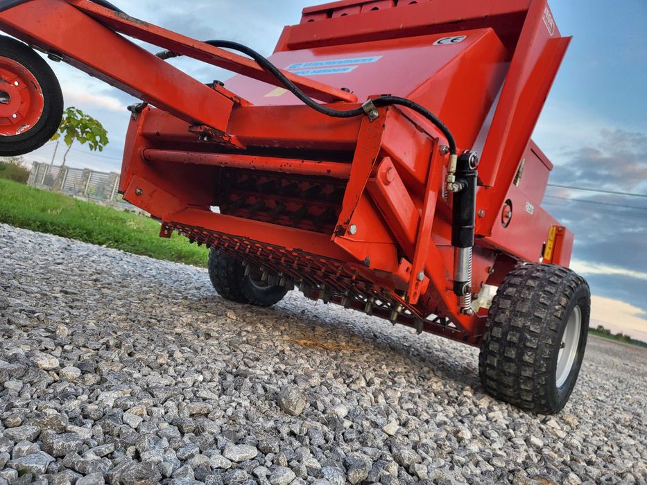 Aerator rurkowy Wiedenmann Perfo-Seeder Profesjonalny 1 m Wertykulator