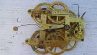 Mecanismo antigo de relógio à corda made in USA